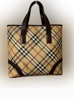 BURBERRY Vintage Square Open Handbag. 👜